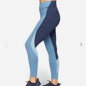 Womens athletic leggings